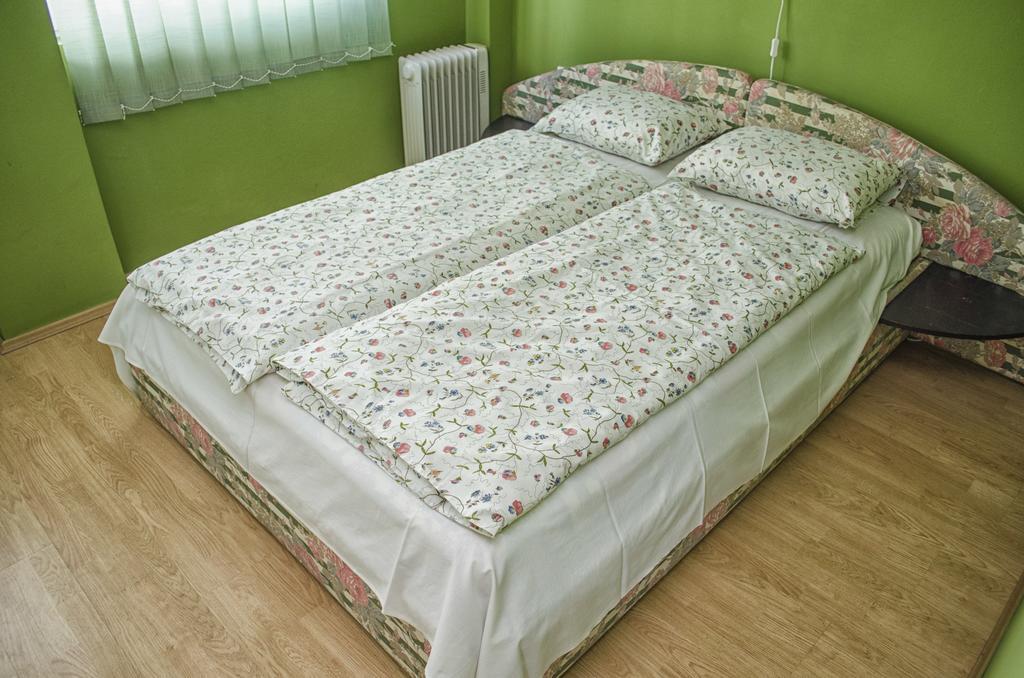 Sweet Apartments Or Rooms Ниш Экстерьер фото