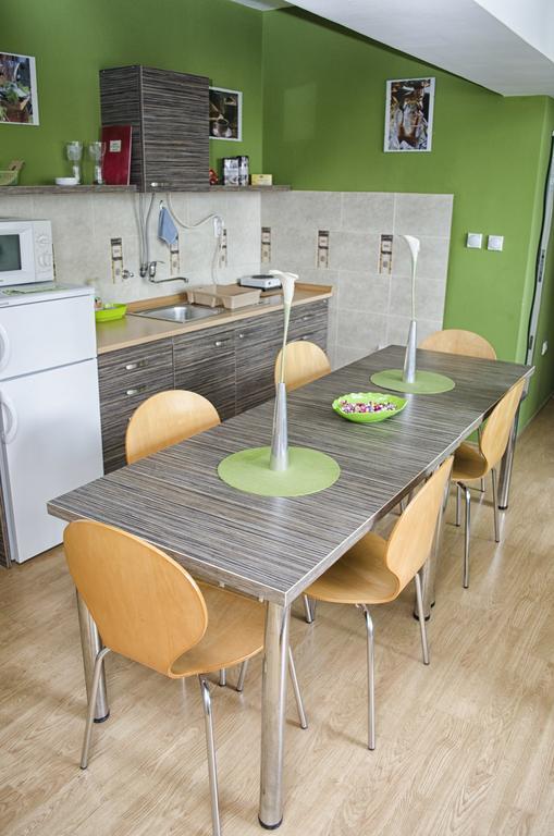 Sweet Apartments Or Rooms Ниш Экстерьер фото