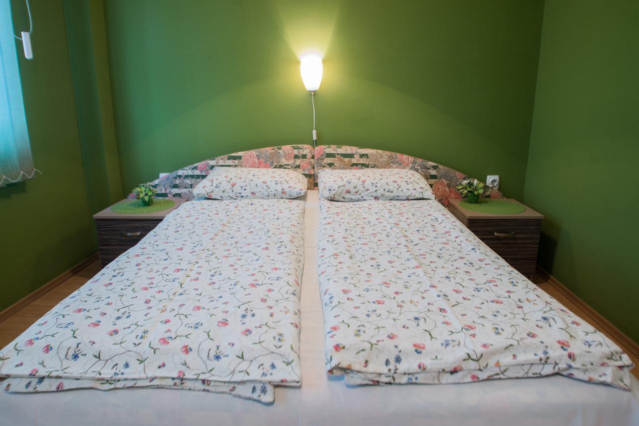 Sweet Apartments Or Rooms Ниш Экстерьер фото